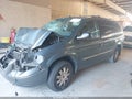 2005 Chrysler Town & Country — photo 2 of 16 | VIN 2C4GP54LX5R574601