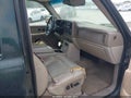2002 Chevrolet Tahoe — photo 5 of 16 | VIN 1GNEC13Z72R158869