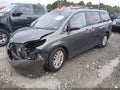 2011 Toyota Sienna — photo 2 of 16 | VIN 5TDYK3DC5BS088367