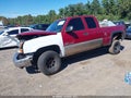2004 Chevrolet Silverado 2500 — photo 2 of 16 | VIN 1GCHK29244E274632