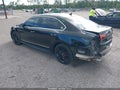 2017 Volkswagen Passat — photo 3 of 17 | VIN 1VWDT7A30HC011288