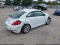 2018 Volkswagen Beetle — photo 4 of 17 | VIN 3VWFD7AT4JM706061