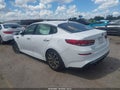 2019 Kia Optima — photo 3 of 16 | VIN 5XXGU4L1XKG353474