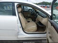 2011 Buick Lucerne — photo 5 of 16 | VIN 1G4HJ5EM0BU118341