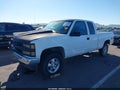 1998 Chevrolet Silverado 1500 — photo 2 of 17 | VIN 1GCEK19R2WE110616
