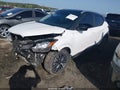 2021 Nissan Kicks — photo 2 of 18 | VIN 3N1CP5CV2ML509130