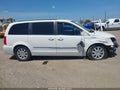 2013 Chrysler Town & Country — photo 13 of 16 | VIN 2C4RC1BG7DR517869