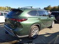 2025 Toyota Highlander Hybrid — photo 4 of 17 | VIN 5TDEBRCH6SS669153