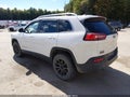2016 Jeep Cherokee — photo 3 of 16 | VIN 1C4PJMCB4GW333485