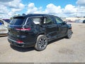 2023 Jeep Grand Cherokee L — photo 4 of 17 | VIN 1C4RJKDG2P8846651