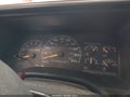 1998 GMC Sierra 1500 — photo 7 of 12 | VIN 2GTEK19R7W1509541