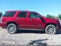 2008 GMC Yukon — photo 13 of 16 | VIN 1GKFK63878J210775