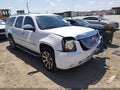2010 GMC Yukon XL — photo 1 of 16 | VIN 1GKUKMEF0AR268693