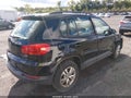 2017 Volkswagen Tiguan — photo 4 of 16 | VIN WVGBV7AX9HW501472