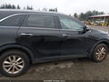 2016 Kia Sorento — photo 13 of 19 | VIN 5XYPGDA57GG142068