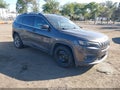 2019 Jeep Cherokee — photo 1 of 15 | VIN 1C4PJLLX0KD373704