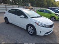 2017 Kia Forte — photo 1 of 11 | VIN 3KPFK4A73HE078444