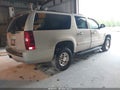 2008 Chevrolet Suburban 2500 — photo 4 of 14 | VIN 3GNGK26KX8G189655