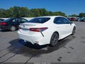 2018 Toyota Camry — photo 4 of 16 | VIN 4T1B11HKXJU561894