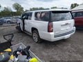 2016 GMC Yukon XL — photo 3 of 17 | VIN 1GKS2GKC5GR190858