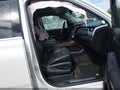 2016 GMC Yukon XL — photo 5 of 17 | VIN 1GKS2GKC5GR190858