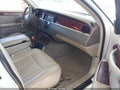 2005 Lincoln Town Car — photo 5 of 11 | VIN 1LNHM81W55Y645353