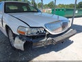 2005 Lincoln Town Car — photo 6 of 11 | VIN 1LNHM81W55Y645353
