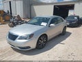 2012 Chrysler 200 — photo 2 of 11 | VIN 1C3CCBHG6CN116591