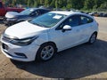 2017 Chevrolet Cruze — photo 2 of 18 | VIN 3G1BE6SM2HS546177