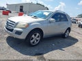 2009 Mercedes-Benz ML-Class — photo 2 of 16 | VIN 4JGBB86E89A506117