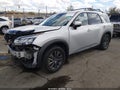 2022 Nissan Pathfinder — photo 2 of 16 | VIN 5N1DR3BC6NC234029