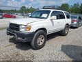 2000 Toyota 4Runner — photo 2 of 16 | VIN JT3GN86RXY0170077