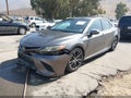 2018 Toyota Camry — photo 2 of 16 | VIN 4T1B11HK2JU586756