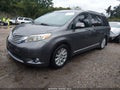 2015 Toyota Sienna — photo 2 of 15 | VIN 5TDDK3DC4FS095167