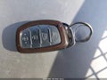 2020 Hyundai Elantra — photo 11 of 21 | VIN KMHD04LB9LU040172