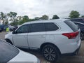 2019 Mitsubishi Outlander — photo 14 of 16 | VIN JA4AD3A32KZ004532