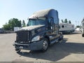 2017 Freightliner Cascadia 125 — photo 2 of 23 | VIN 3AKJGLDR5HSHY4132