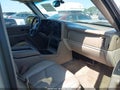 2004 Chevrolet Tahoe — photo 5 of 16 | VIN 1GNEK13T04J224923