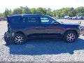 2023 Jeep Grand Cherokee L — photo 13 of 17 | VIN 1C4RJKBG7P8853890