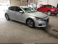 2021 Nissan Altima — photo 1 of 17 | VIN 1N4BL4DV1MN410575