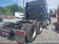 2015 Kenworth Construction — photo 4 of 14 | VIN 1XKWD49X4FJ438985