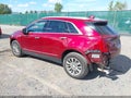 2017 Cadillac XT5 — photo 3 of 16 | VIN 1GYKNDRS8HZ286171