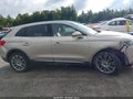 2017 Lincoln MKX — photo 14 of 17 | VIN 2LMPJ8LR5HBL40355
