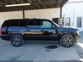 2007 Chevrolet Suburban 1500 — photo 13 of 16 | VIN 3GNFC16047G308879