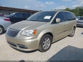 2012 Chrysler Town & Country — photo 2 of 16 | VIN 2C4RC1BG7CR145383