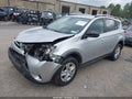 2015 Toyota RAV4 — photo 2 of 16 | VIN 2T3BFREV6FW352083