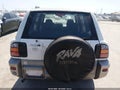 1998 Toyota RAV4 — photo 18 of 18 | VIN JT3GP10V7W0031626