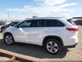 2017 Toyota Highlander — photo 14 of 16 | VIN 5TDYZRFH4HS204805