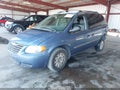 2007 Chrysler Town & Country — photo 2 of 11 | VIN 1A4GJ45R37B246737