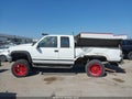 1998 Chevrolet Silverado 1500 — photo 11 of 13 | VIN 1GCEK19R6WR133745